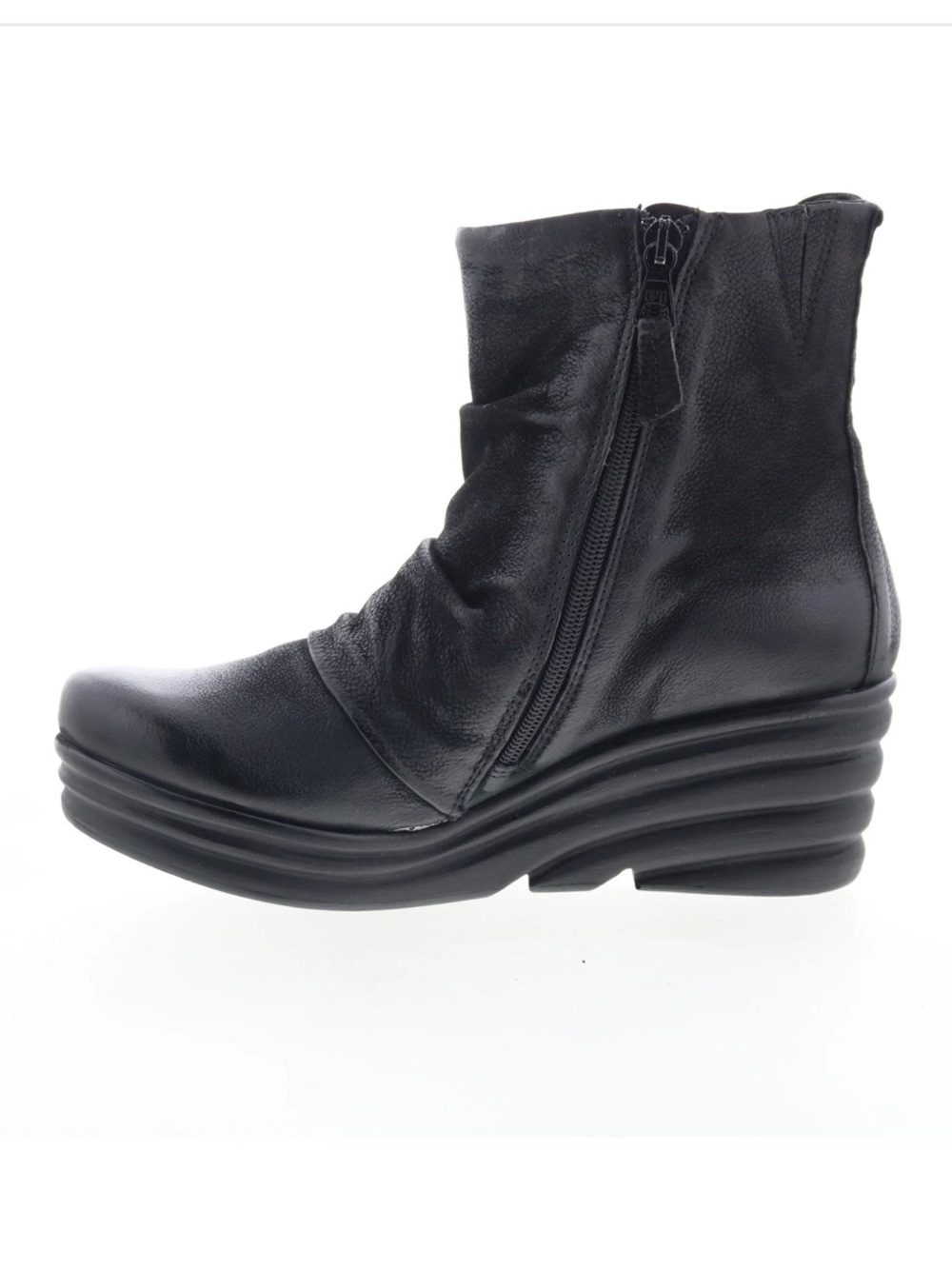 Miz Mooz Zuzu Women’s Black Leather Zipper Ankle & Booties Boot - Picture 5 of 16